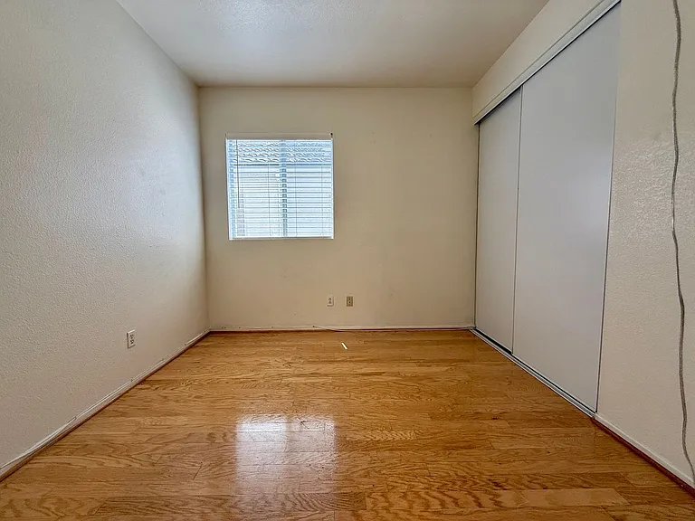 7579 Hazard Center Dr — Photo 26