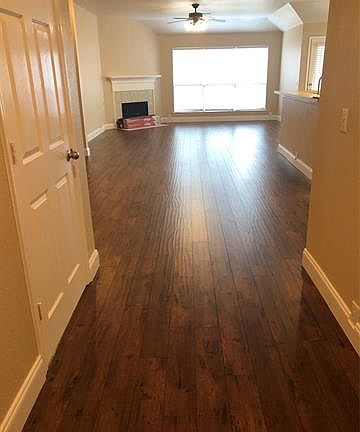 4th image of 2016 Golden Oak Dr