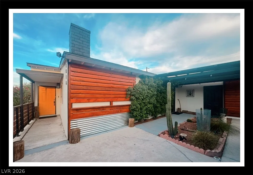 2 bed, 2.0 bath, 1281 sqft, $2,000 — Photo 3