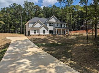 136 Boxwood Ct, Midland, GA 31820