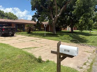 8102 Dellanera Dr, Hitchcock, TX 77563