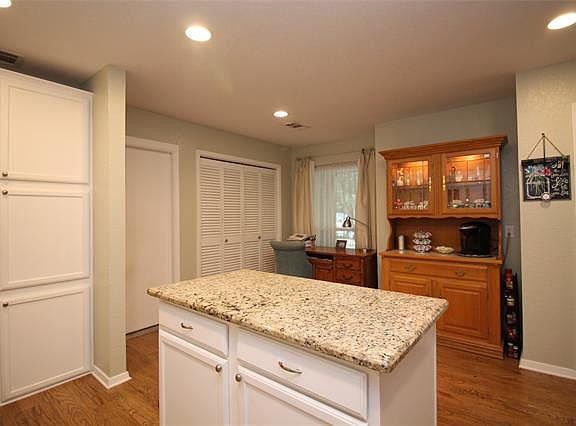 4th image of 5012 Ledgestone Dr #14