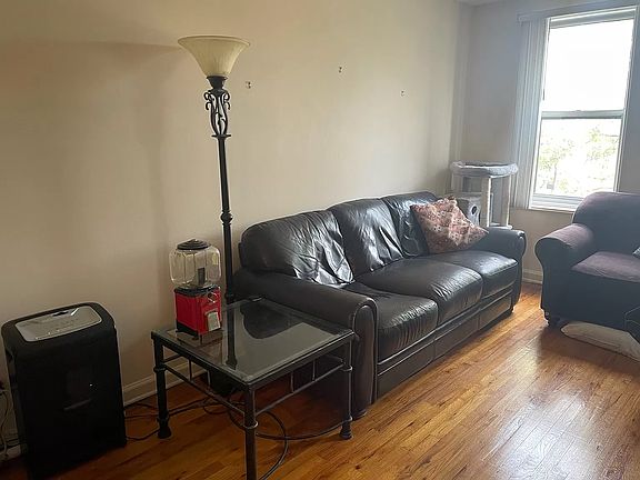 4th image of 2212 Brigham St APT 4D