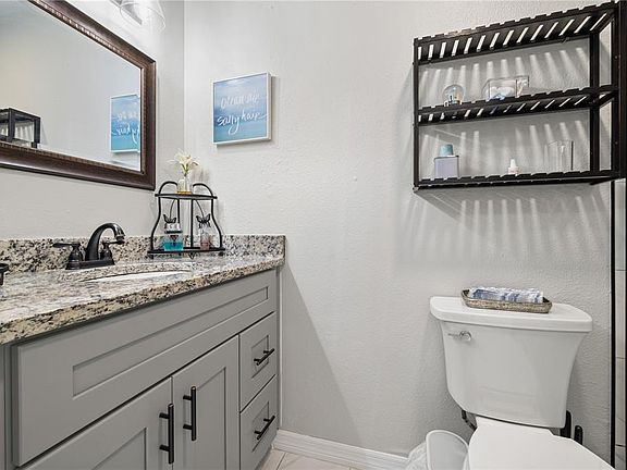 3rd image of 3004 PARKWAY BOULEVARD #101