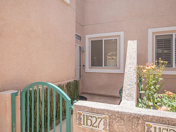 2nd image of 11527 Country Creek Ct