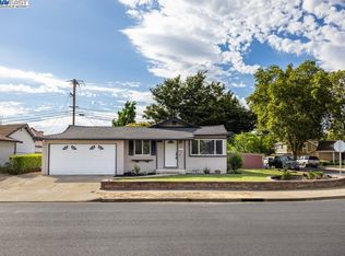 1597 Glazier Dr, Concord, CA 94521