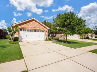 2827 Cone Flower Dr, Richmond, TX 77469