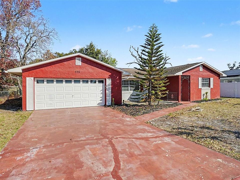 1st image of 555 Thomas Jefferson Way