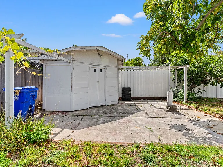 14700 Pansy St — Photo 16
