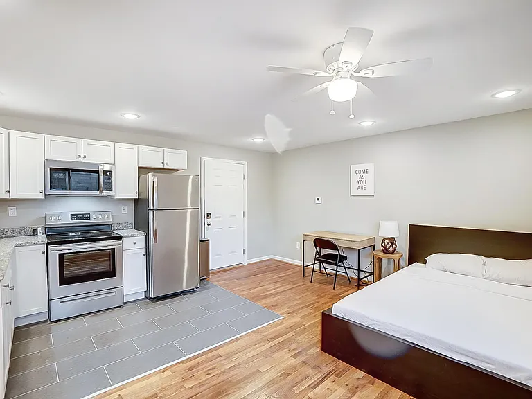 2341 Burnet Ave #1 — Photo 3