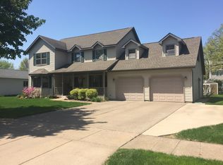 4546 Clover Dr, Eau Claire, WI 54701