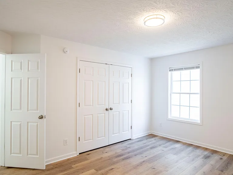 917 Winding Oak Trl — Photo 33
