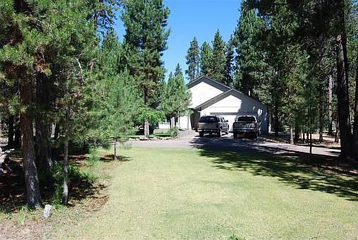 2nd image of 51835 Pine Loop Dr