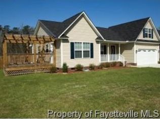 4717 Crystobal Rd, Fayetteville, NC 28311