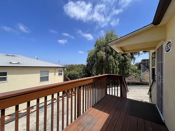 4th image of 618-40 M Ave #630