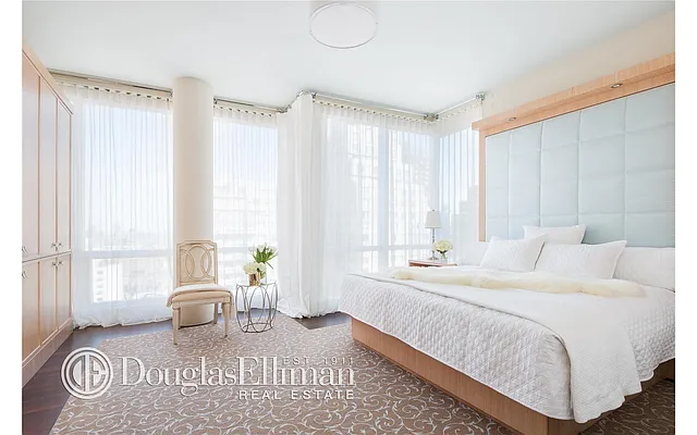 Sold by Douglas Elliman | media 4