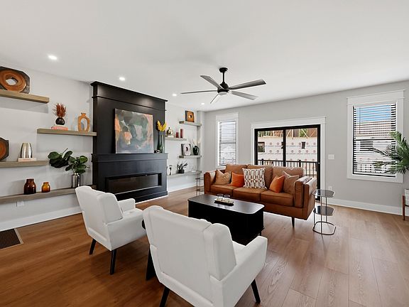 4th image of 3137 Liberty Cir