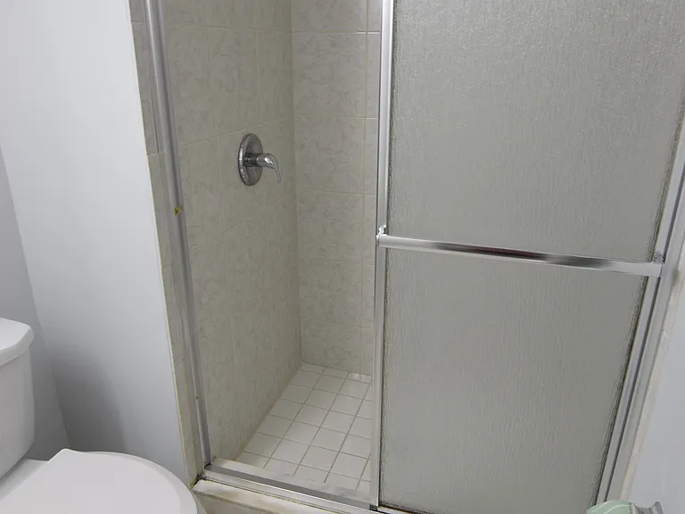 6504 Chasewood Dr #G — Photo 22