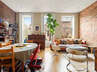 35 Cambridge Pl APT 2, Brooklyn, NY 11238