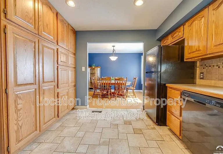 3421 W 10th Pl — Photo 19