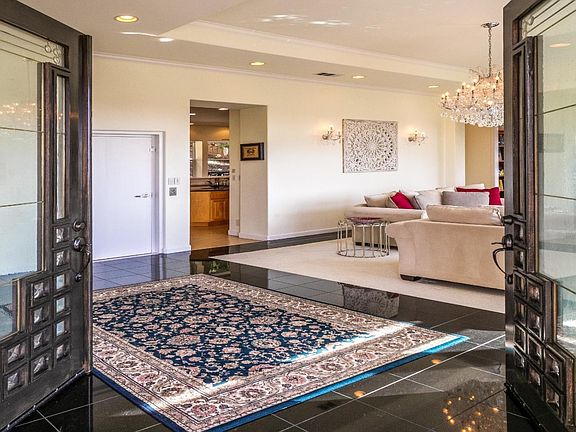 5th image of 244 Ventana Way