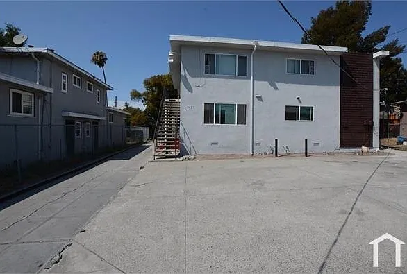 2623 79th Ave #1 — Photo 3
