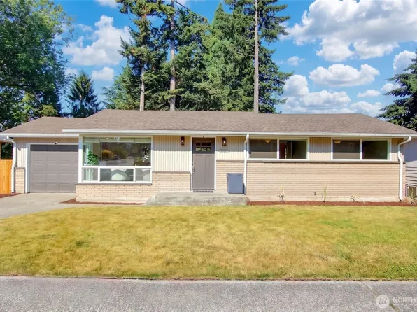 2025 Edmonds Avenue NE, Renton, WA 98056