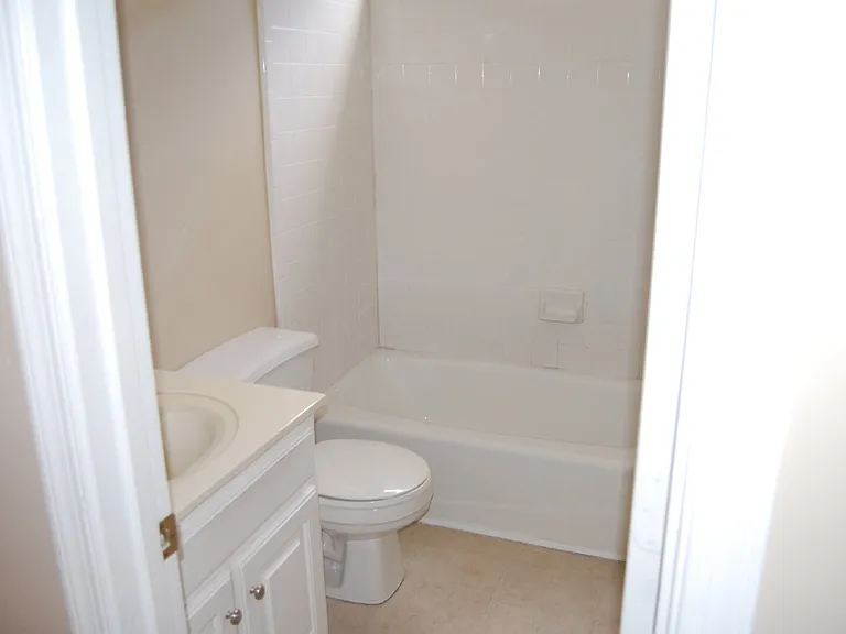 3304 Northbrook Dr — Photo 7