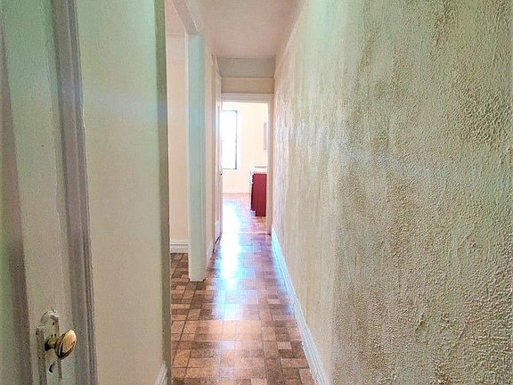 2nd image of 2721 Morris Ave APT 1D