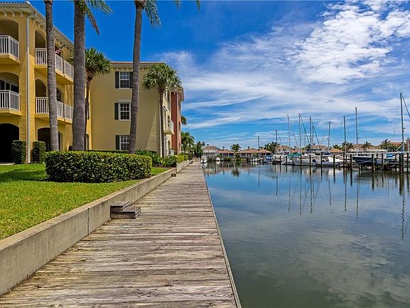 2nd image of 5540 N Harbor Village Dr APT 202