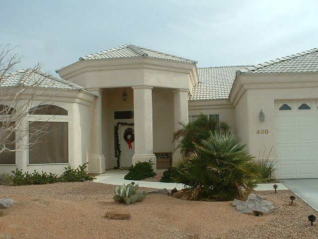 Corner lot, great curb appeal