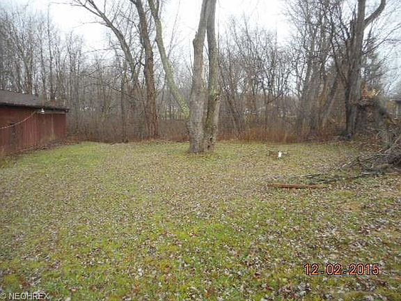 5th image of 2563 Emmett Dr
