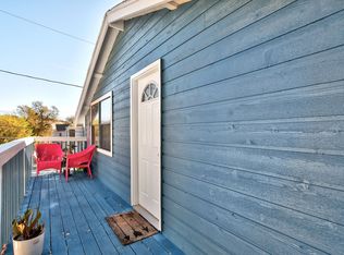 2016 E. 11th St., Austin, TX 78702