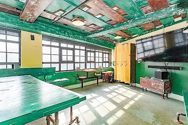 Rented by Nooklyn NYC LLC | media 48
