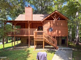 3653 Country Pines Way, Sevierville, TN 37876