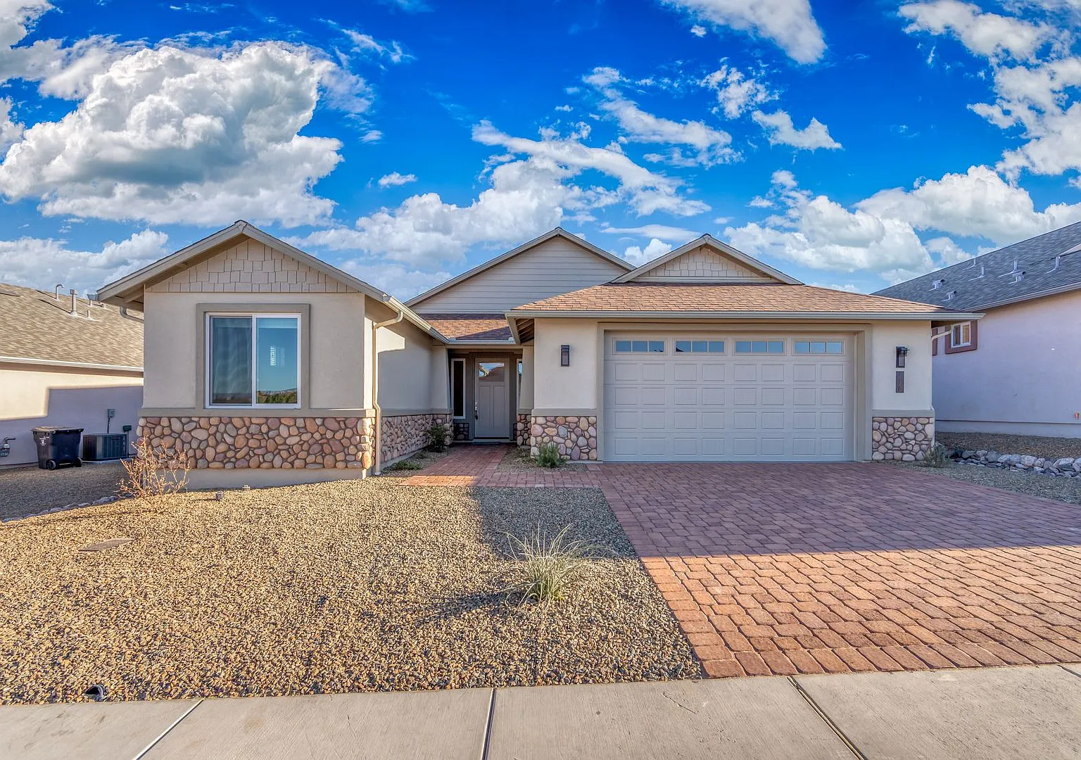 House - Cottonwood - Vineyards — Photo 3