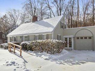 15 Standish Rd, Wellesley, MA 02481