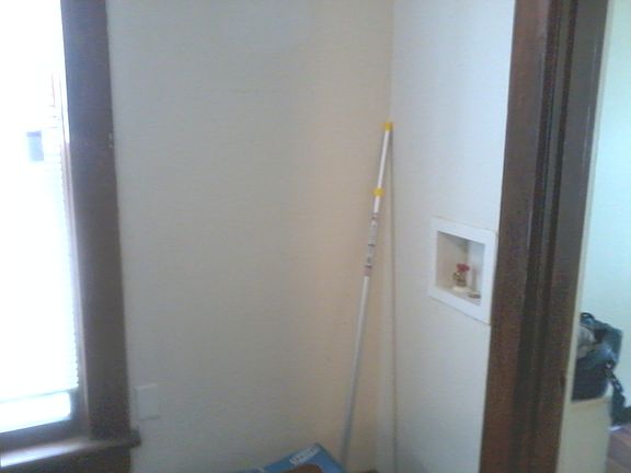 3rd image of 539 Saint Paul Ave