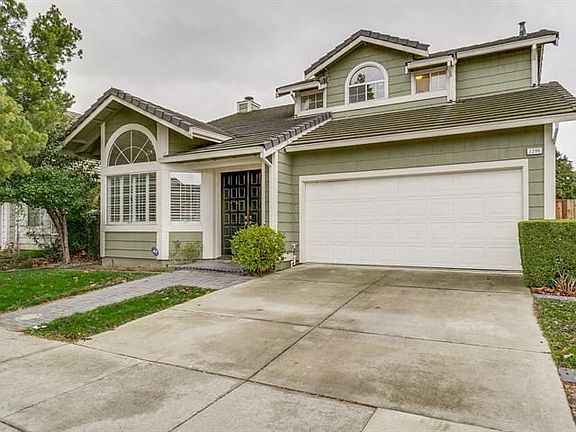 2nd image of 1296 Chessington Dr
