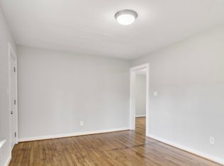 425 Dawn Cres, Charlotte, NC 28213