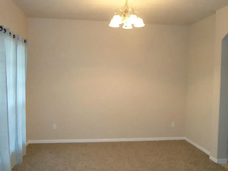 22423 Albee — Photo 4