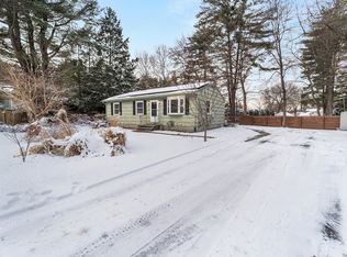 126 Fair Oak Rd, Springfield, MA 01128