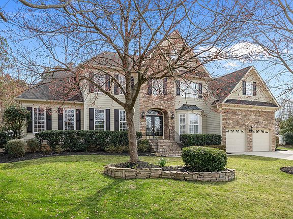 2nd image of 9301 Naples Ct