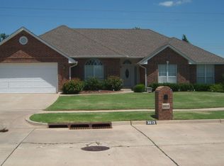 3613 Bridgeport Rd, Norman, OK 73072