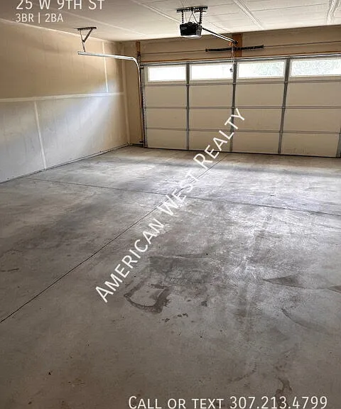 25 W 9th St — Photo 14