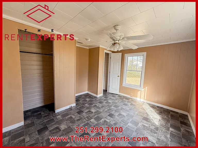 305 Mango St — Photo 16