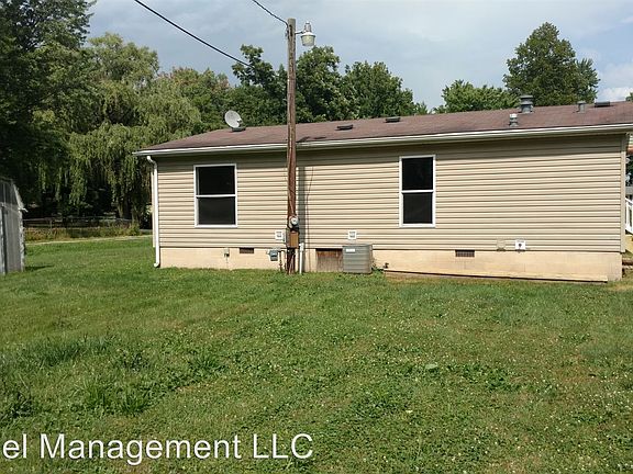 3rd image of 10380 Evelyn Dr