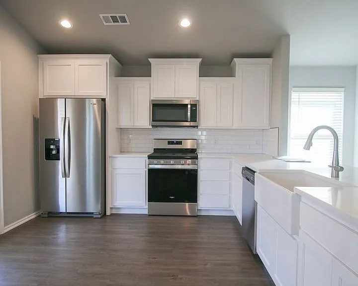 5309 Nassau Ave — Photo 14