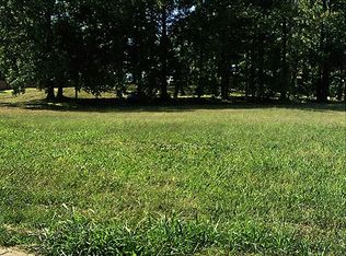 371 Wiley Parker Rd, Jackson, TN 38305