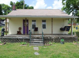 276 Virgie Brown Ln, Baxter, TN 38544